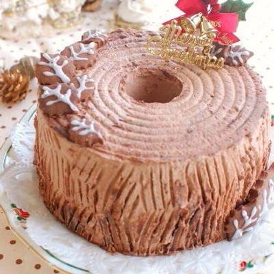 Mocha Buttercream Stump Cake Yule Log Recipe Bûche de Noël