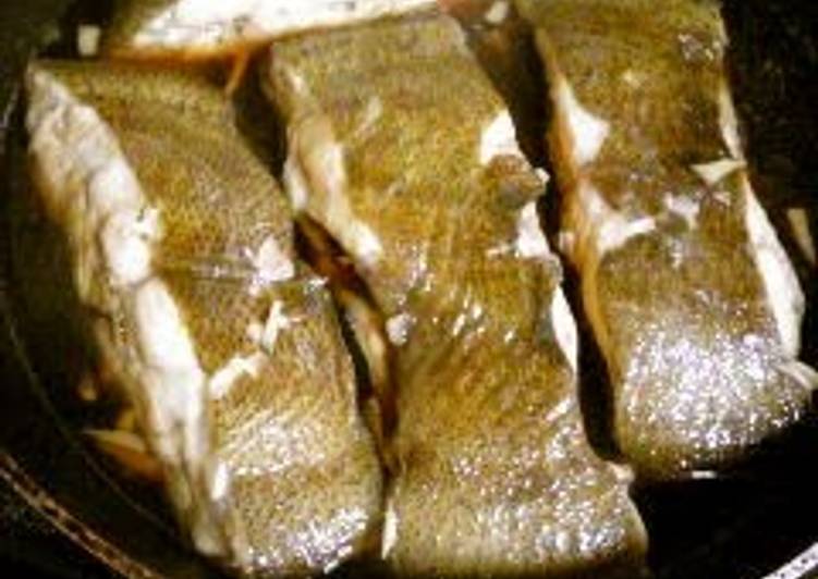 How to Make Super Quick Homemade Simmered Flounder Made in a Frying Pan