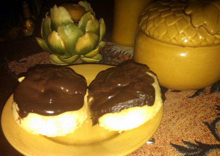 Easy Baby Boston Cream Pies