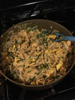 A picture of Pad Thai.