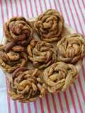 Pane alle rose con barbabietola e olio evo