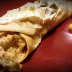 A picture of Low-fat Creamy Chicken Rollups.