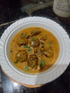 A picture of बेसन,दही वाली कढ़ी (besan,dahi ki badi kadi recipe in hindi).