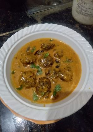 A picture of बेसन,दही वाली कढ़ी (besan,dahi ki badi kadi recipe in hindi).