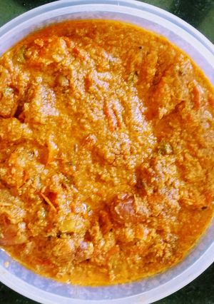 A picture of Tomato, Khajoor Chutney.