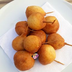 Mini sausage buns A picture of Mini sausage buns.