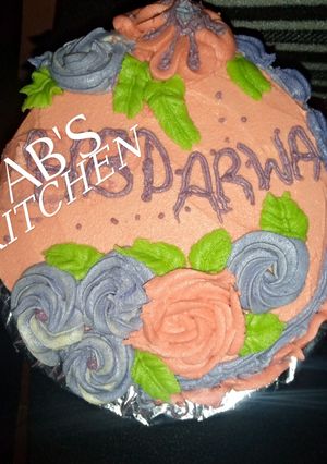A picture of Butter cream frosting 😋😋😍.