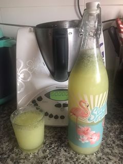 Una foto de Limonada con menta