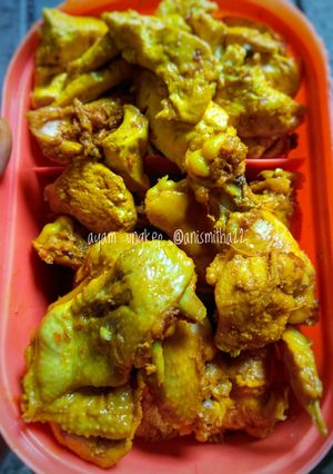 Foto resep Ayam Ungkep #RabuBaru