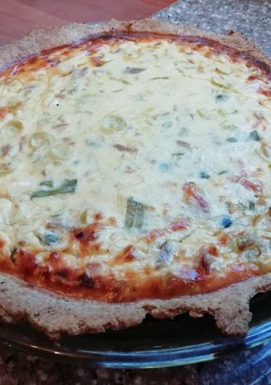 Una foto de Quiche de atún con quesillo