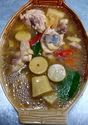รูปของ ไก่ต้มหน่อไม้ลวก