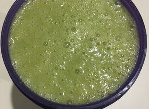 Una foto de Batido de Espinacas y Pimiento Rojo (smoothie)