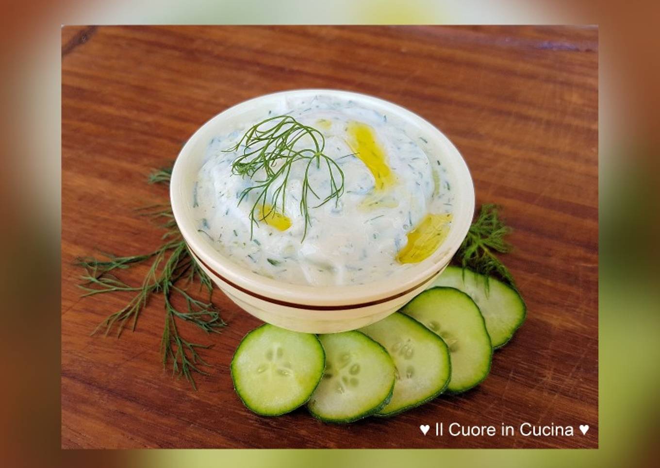Vegetable tzatziki sauce