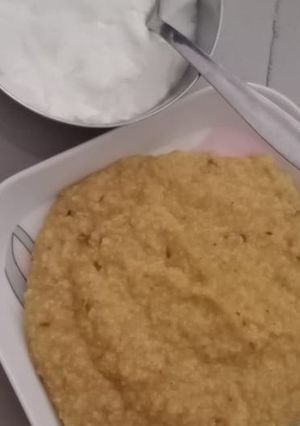 A picture of Samo with curd.