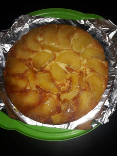 Una foto de Tarta de manzana invertida 🍎🍏