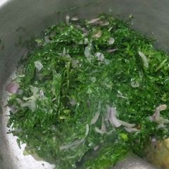 A picture of Greens fried.