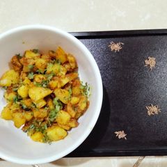 A picture of Jeera aloo.