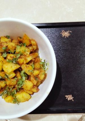 A picture of Jeera aloo.
