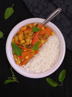A picture of Vegan thai red curry.