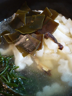 昆布香菇苦瓜鍋(蔬菜湯底火鍋) 的食譜成品照片