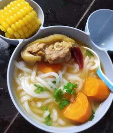 bánh canh chân giò