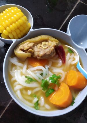 Hình của món Bánh canh giò heo.