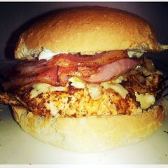 A picture of Bbq Chicken Burger.