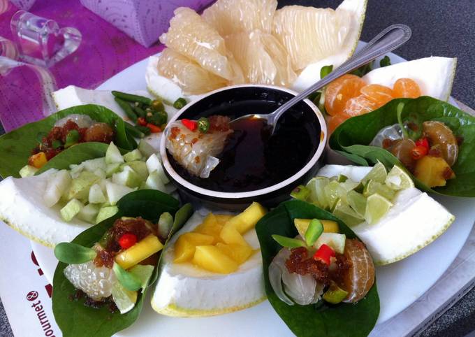 Steps to Make Perfect Kanya's Aroma Pomelo And Fruits Appetizer..Miang Kham..