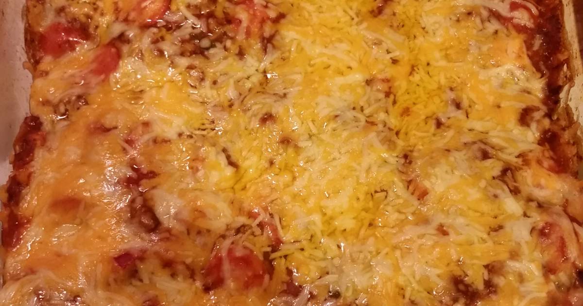 Chili Cheese Dog Casserole Recipe by cbjacques - Cookpad