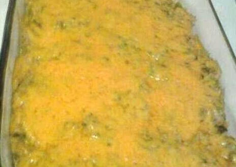 Steps to Prepare Perfect Broccoli &amp; Cheese Casserole
