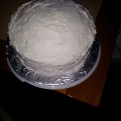 A picture of White Cake with buttercream frosting.