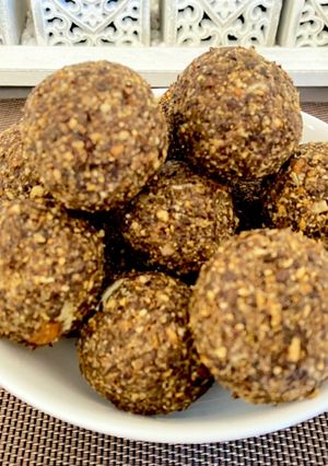 A picture of Flax seeds Ladoo.