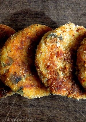 Una foto de Hamburguesas vegetarianas de arroz y calabaza (SÚPER ECONÓMICAS)