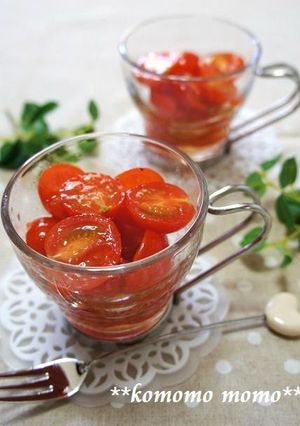 A picture of Marinated Cherry Tomatoes.