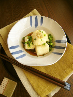 A picture of Agedashi Tofu (Fried Tofu).
