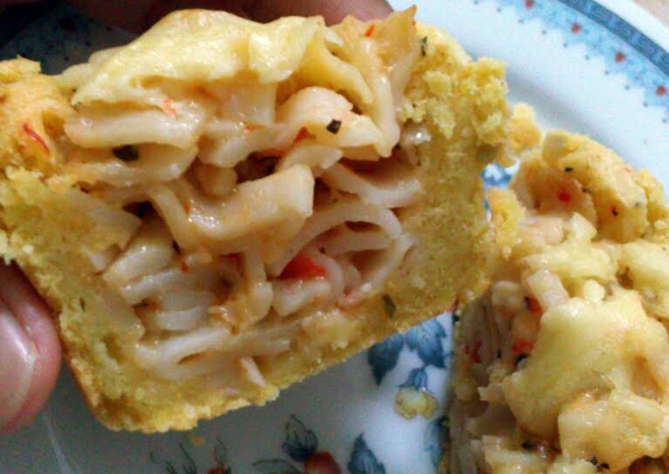 Cornmeal Muffins with Crab Stuffing