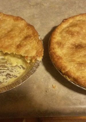 A picture of MacDaddy's Chicken and garlic mushroom Pot pie.