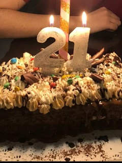 Una foto de Torta brownie de 2 pisos!