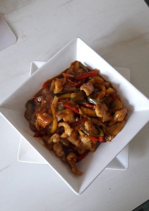 Una foto de Pollo agridulce con verduras