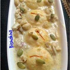 A picture of Banana Rasmalai.