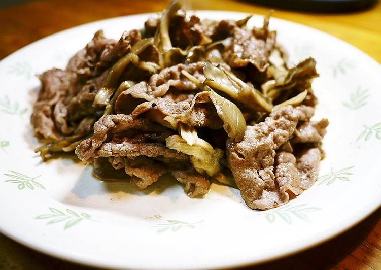 Simple Way to Make Homemade Beef and Maitake Mushroom Stir Fry with Butter Soy Sauce