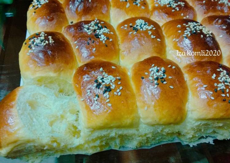 Roti Kasur / Roti Sobek Isi Cokelat