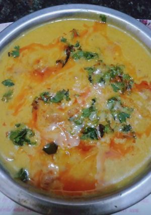 कढ़ी पकौड़ा (Kadhi pakoda recipe in Hindi) रेसिपी मुख्य फोटो