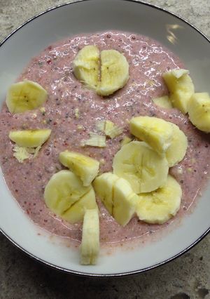 A picture of Raw Buckwheat Berry Banana Porridge.