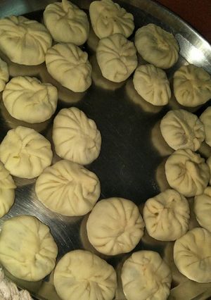 A picture of Veg momo.
