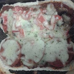 A picture of Pizza Subs.