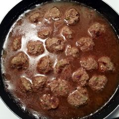 A picture of Meatballs.