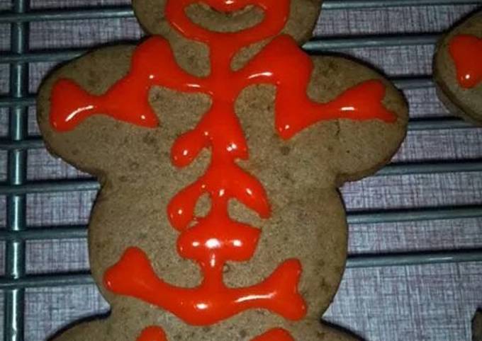 Halloween Gingerbread Man Skeletons