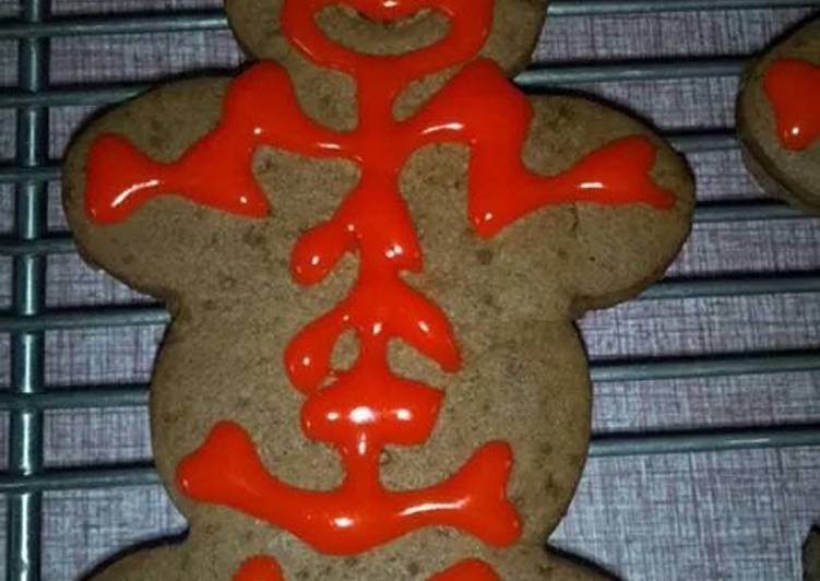 Recipe of Quick Halloween Gingerbread Man Skeletons
