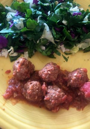 Una foto de Albóndigas de carne en salsa de tomate